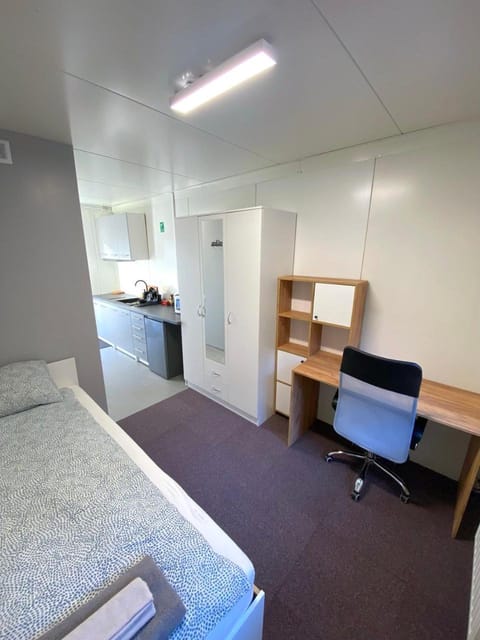 Bed, Kitchen or kitchenette, Photo of the whole room, wardrobe
