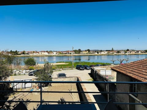 Balcony/Terrace, River view