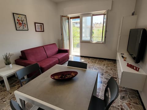 TV and multimedia, Balcony/Terrace, Living room, Evening entertainment