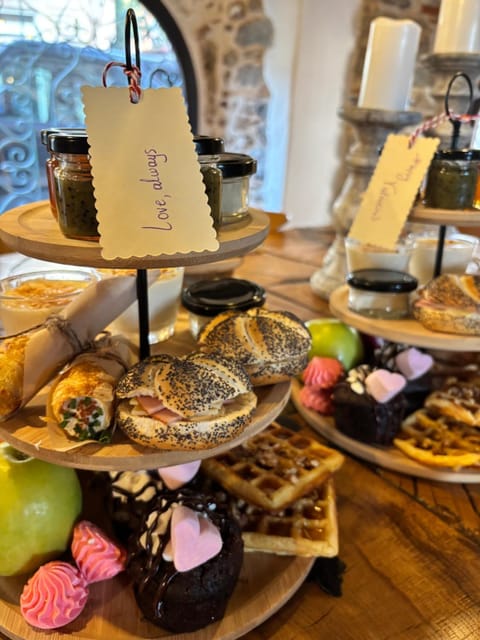 Breakfast, Continental breakfast