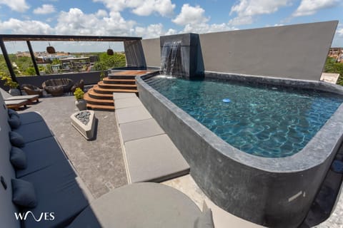 Balcony/Terrace, Pool view
