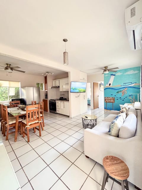 Kitchen or kitchenette, Living room, Dining area