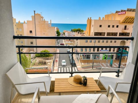 Natural landscape, View (from property/room), Balcony/Terrace, Living room, Seating area, City view, Sea view