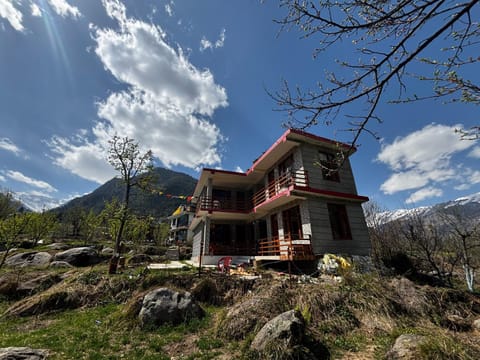Property building, Garden, Mountain view