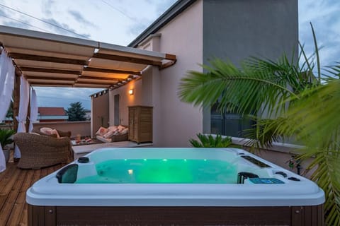 RoofTop SeaLaVie, Viareggio Jacuzzi e terrazza privata Apartment in Viareggio