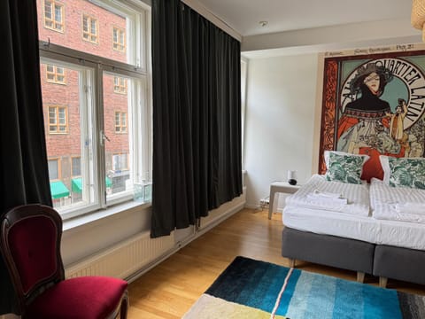 Bed, Decorative detail, Bedroom