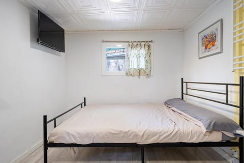 Property building, Living room, Bedroom