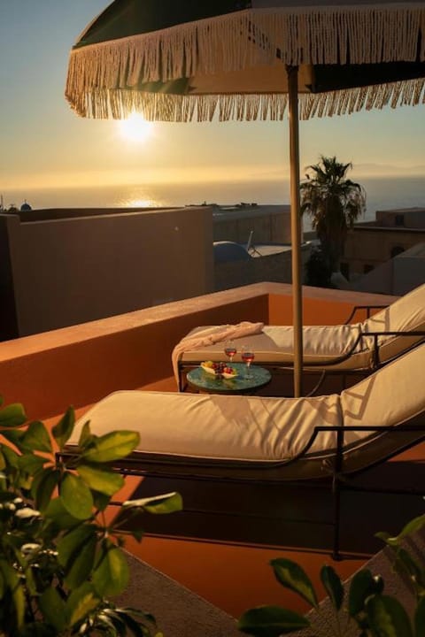 View (from property/room), Balcony/Terrace, Sea view, Sunset, sunbed