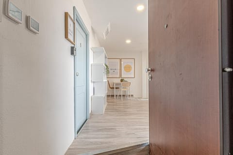 Communal lounge/ TV room, Facade/entrance