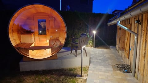 Garden, Sauna, Sauna