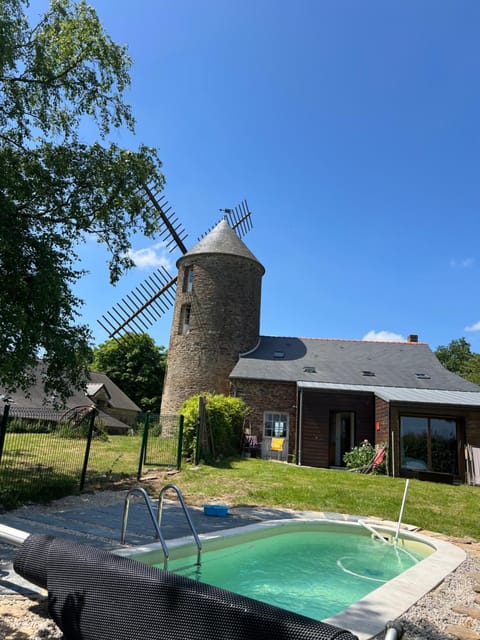 Natural landscape, Garden, Garden view, Pool view, Swimming pool