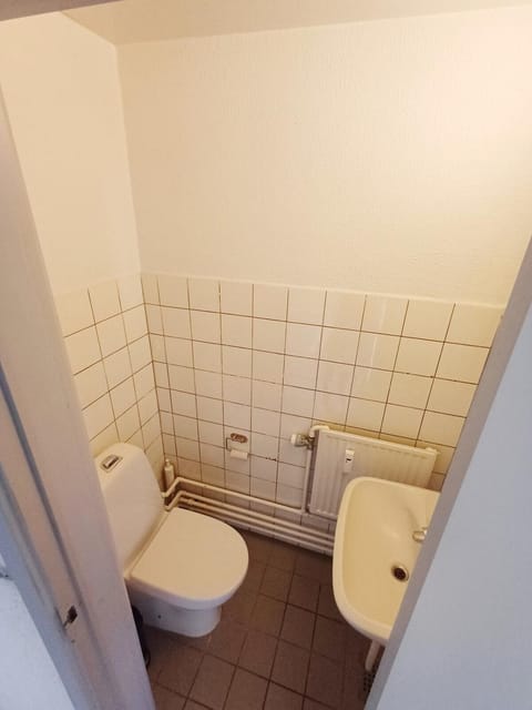 Budget Studio 6 with Free Parking Apartment in Aalborg