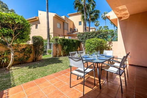 Garden, Balcony/Terrace