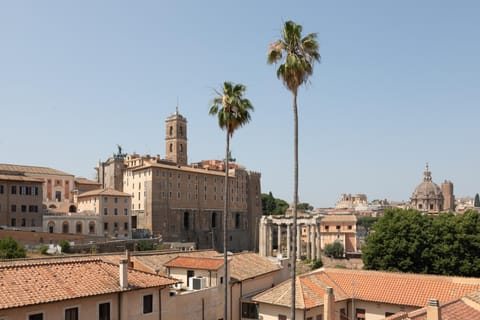Nearby landmark, Neighbourhood, City view, Landmark view