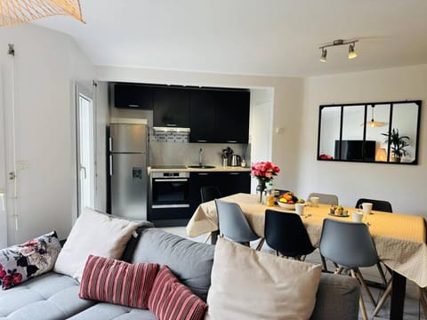 Ty Marie Galante, 2 chambres, plage et commerces à pied, parking Villa in Quiberon