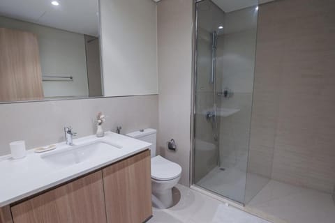 Elegant 1 bedroom at Maryam Island Apartment in Al Sharjah