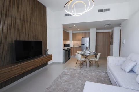 Elegant 1 bedroom at Maryam Island Apartment in Al Sharjah