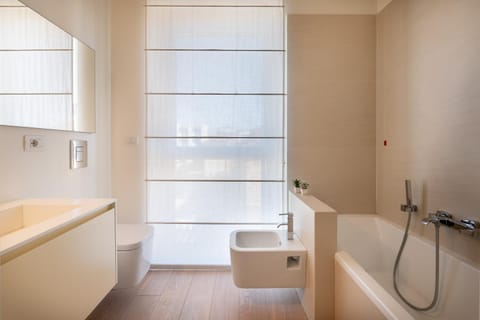 Shower, Toilet, Bathroom, Bath