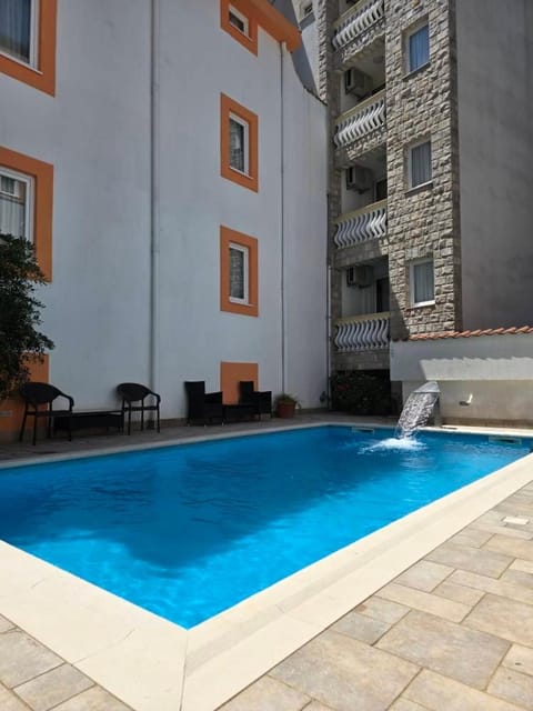 Villa Iper Hotel in Budva