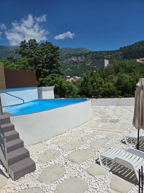 Villa Iper Hotel in Budva