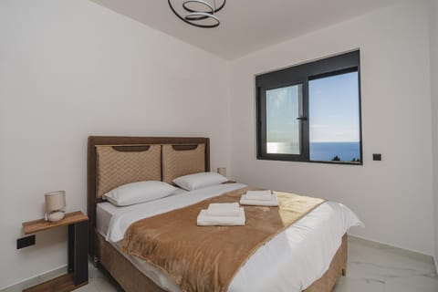 Bedroom, Sea view