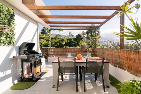 Patio, BBQ facilities, Garden, Balcony/Terrace, Dining area