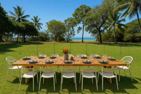 Natural landscape, Garden view, Sea view