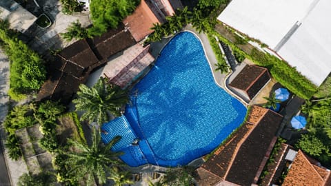 Pool view