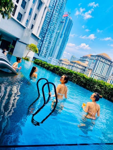 Property building, Pool view, Swimming pool, group of guests