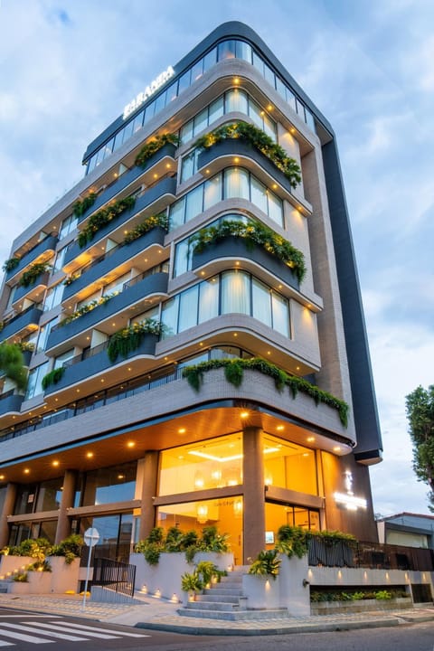Property building, Day