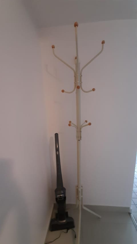 Appartement T2 au Calme - WiFi rapide, Parking & Bureau Apartment in Île-de-France