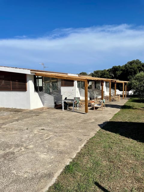 Camping Residence Chalet La Pomposa Terrazzoni Campground/ 
RV Resort in Bonifacio