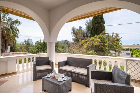 Patio, Balcony/Terrace