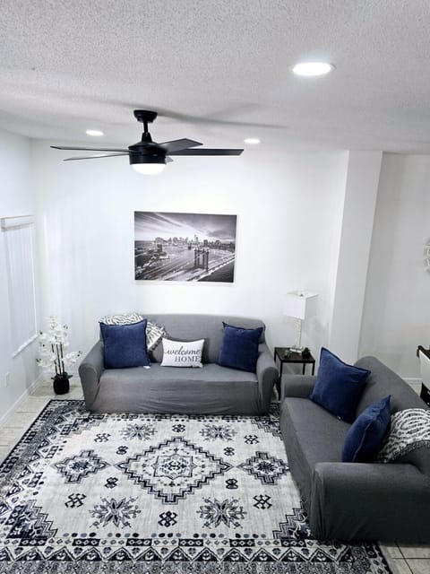 Casa Maria- A piece of Heaven Apartment in Kissimmee