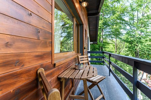 View (from property/room), Balcony/Terrace