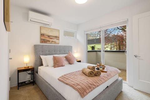 Perch - Capitol Luxe F House in Capitol Hill