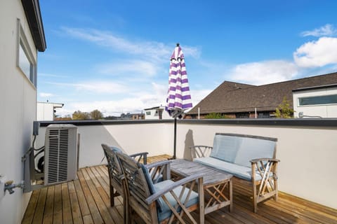 Perch - Capitol Luxe F House in Capitol Hill