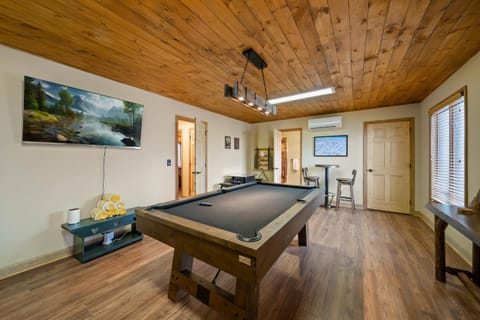 On Beech Time House in Beech Mountain