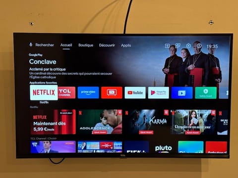 Charming Flat in the Historic Center of Saint-Rémy Apartment in Saint-Remy-de-Provence