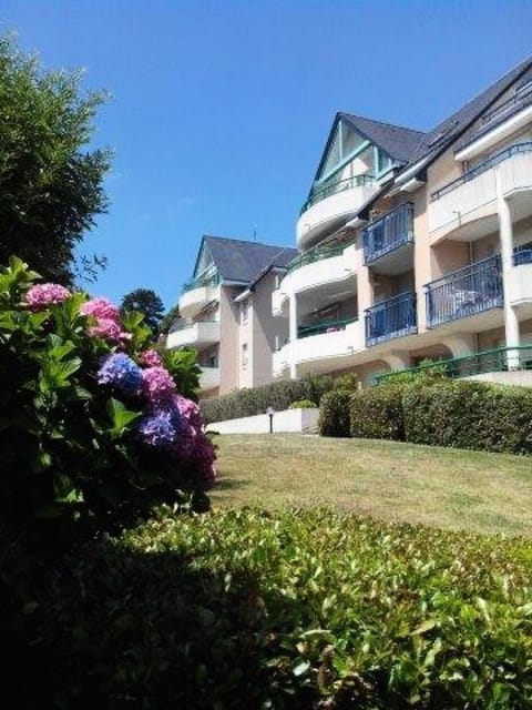 Résidence Alizée A - SAINT MARC SUR MER résidence Alizée 2 pièces cabine MAE-7611 Cabin in Saint-Nazaire