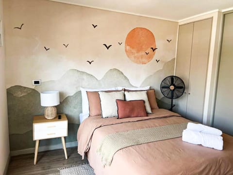 Bed, Bedroom