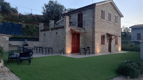Casale Parvil Bed and Breakfast in San Benedetto del Tronto