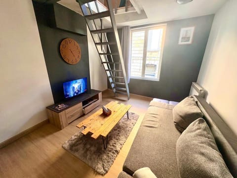 Jolie Duplex - Grand place - Hyper centre-Netflix Apartment in Arras