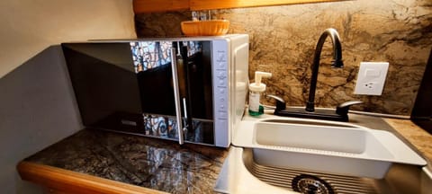 La Adornada Gladiola Apartment in Taxco