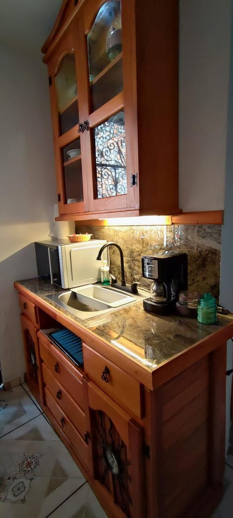 La Adornada Gladiola Apartment in Taxco