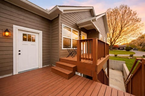 Charming 1-BR Retreat in the Heart of Clarksville Apartment in Clarksville