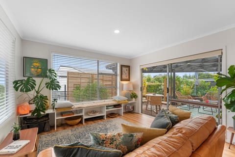 Patio, Balcony/Terrace, Living room, Seating area