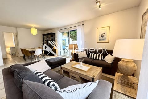 Charmante maison bord de mer - 100m des plages House in Finistere