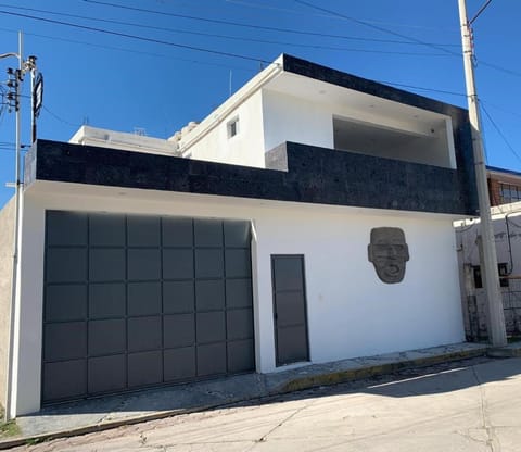 Posada CasaBlanca Bed and Breakfast in Hidalgo, Mexico