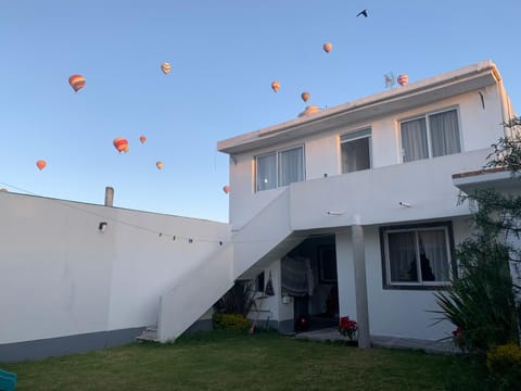 Posada CasaBlanca Bed and Breakfast in Hidalgo, Mexico